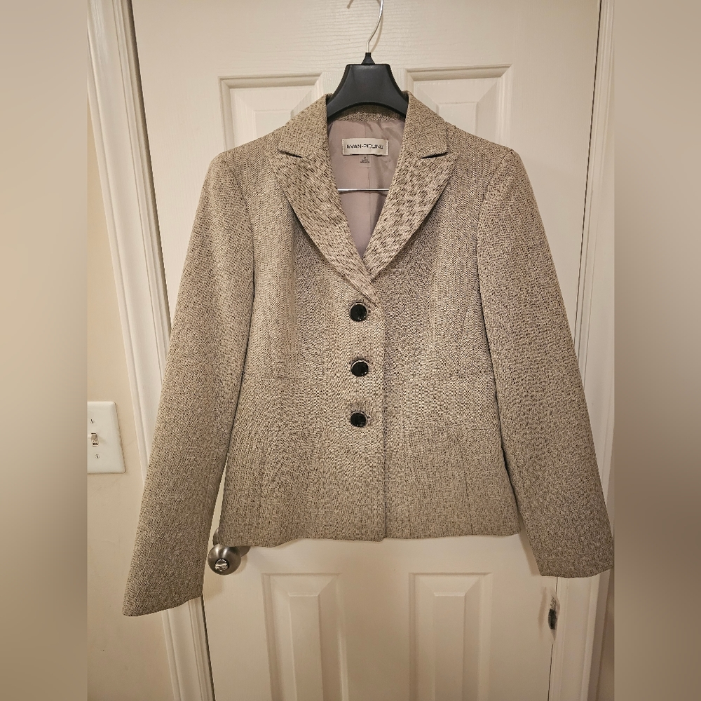 2-piece suit